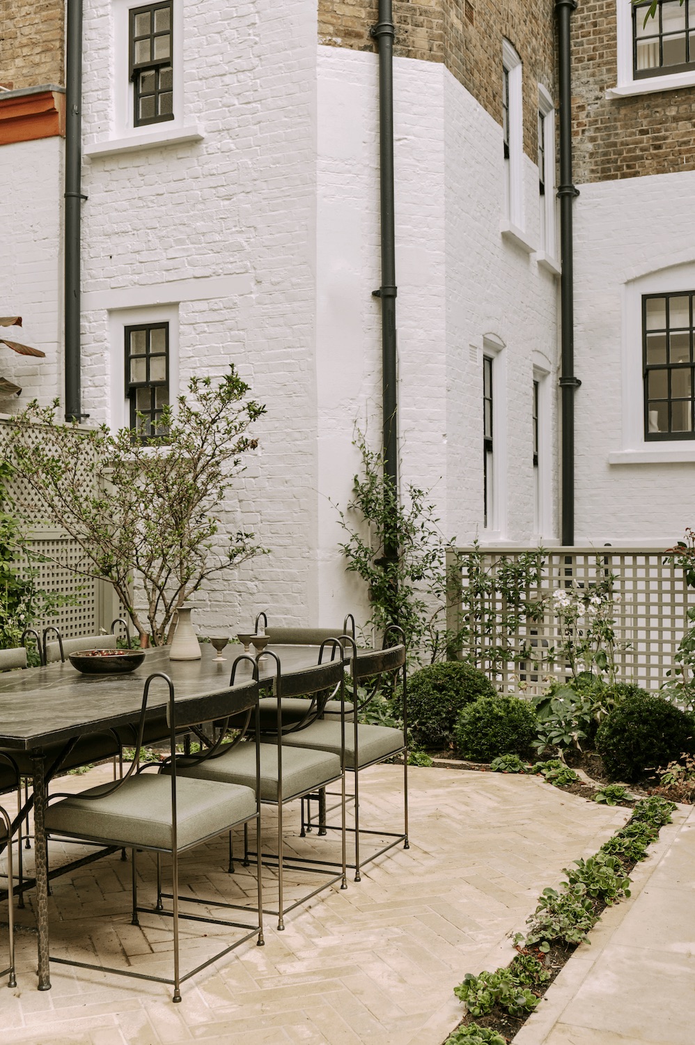 Sims Hilditch Chelsea Townhouse Patio