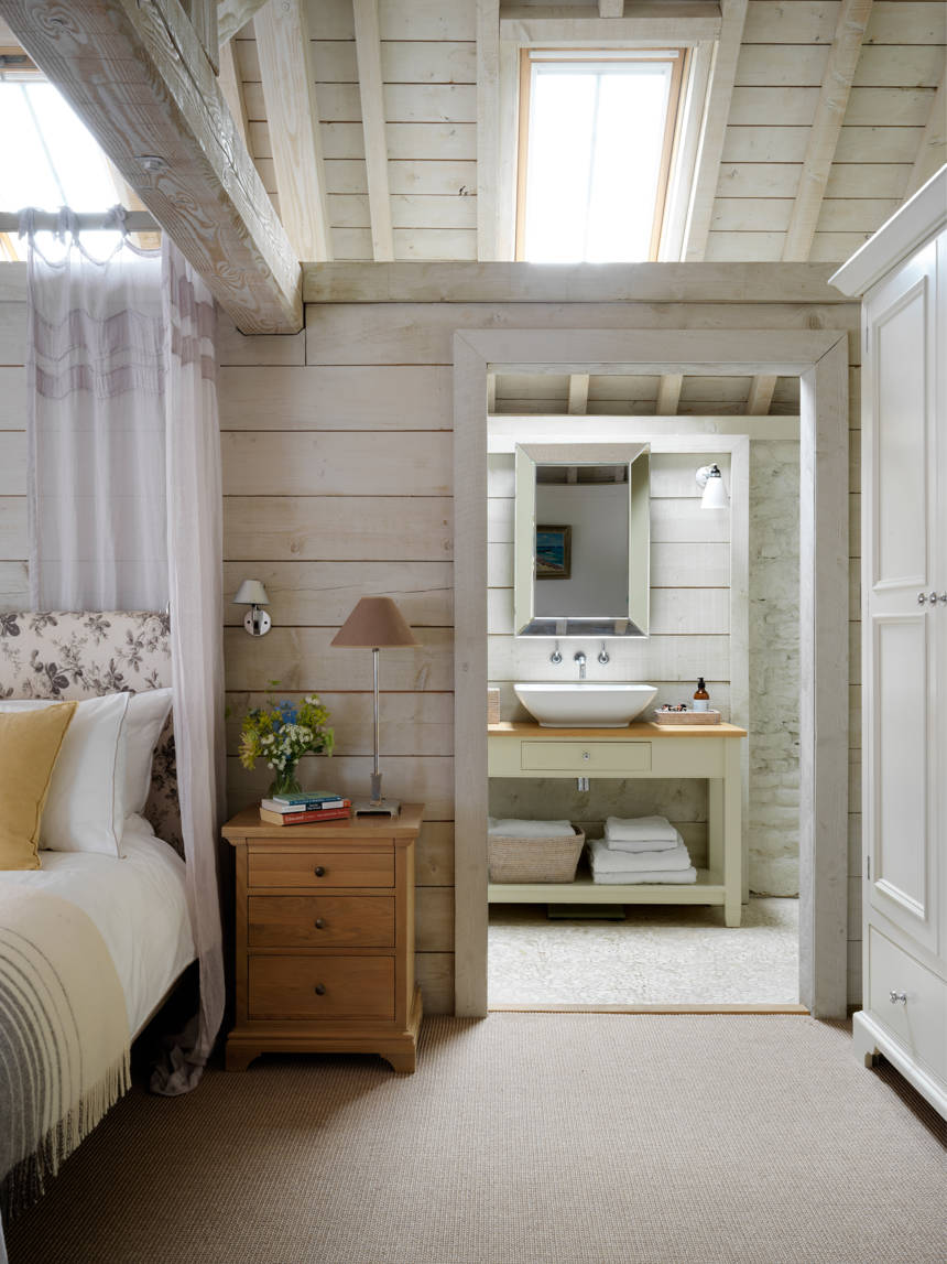 Sims Hilditch Wiltshire Barn Conversion (8) (1)