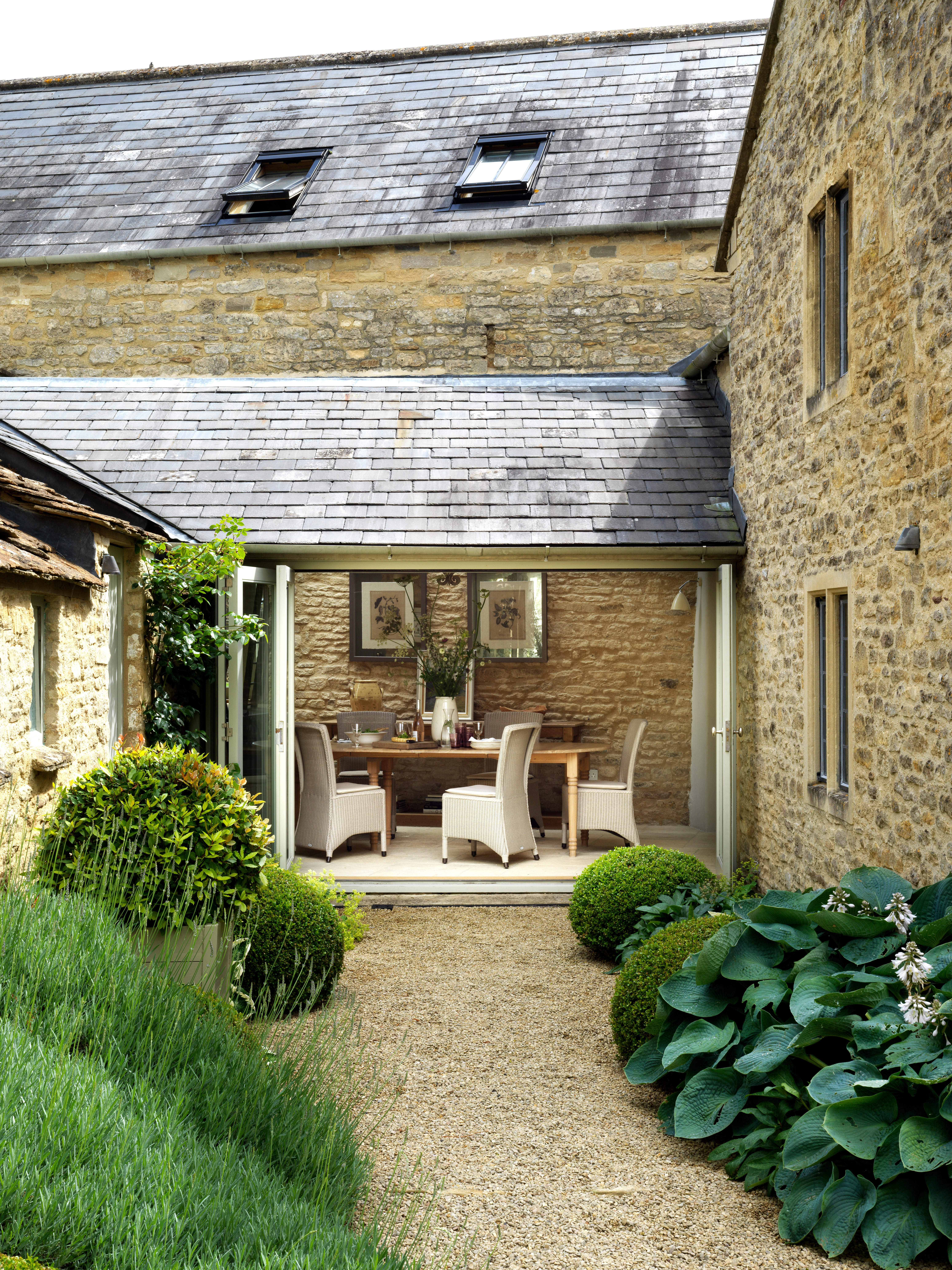 Sims Hilditch Wiltshire Barn Conversion (2) (1)