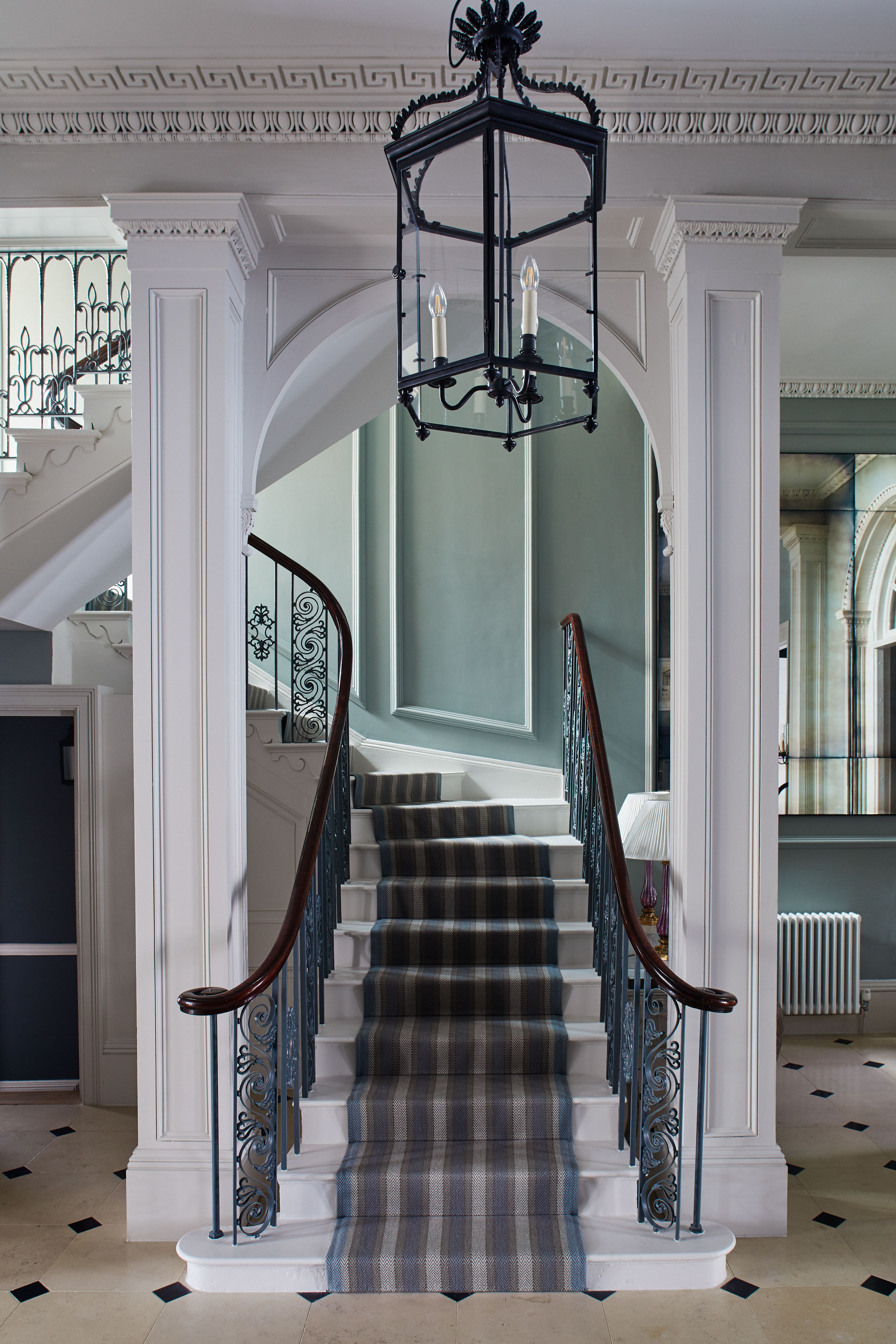 City and Country Interior Design Projects in the UK and Overseas | Sims ...
