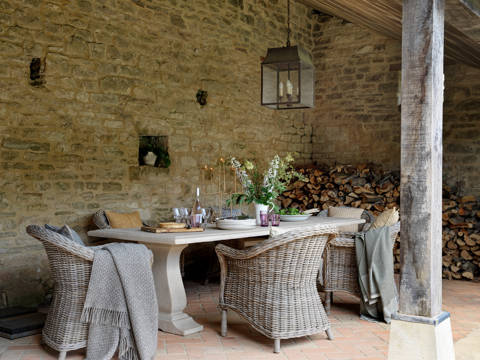 Sims Hilditch Wiltshire Barn Conversion (10) (2)