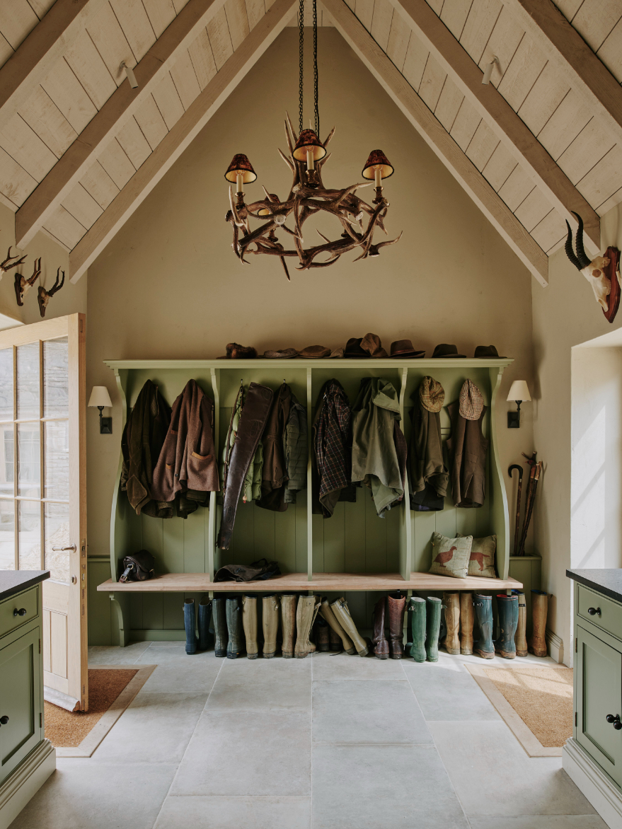 sims-hilditch-interior-design-17th-century-cotswold-manor-boot-room-coats-portrait