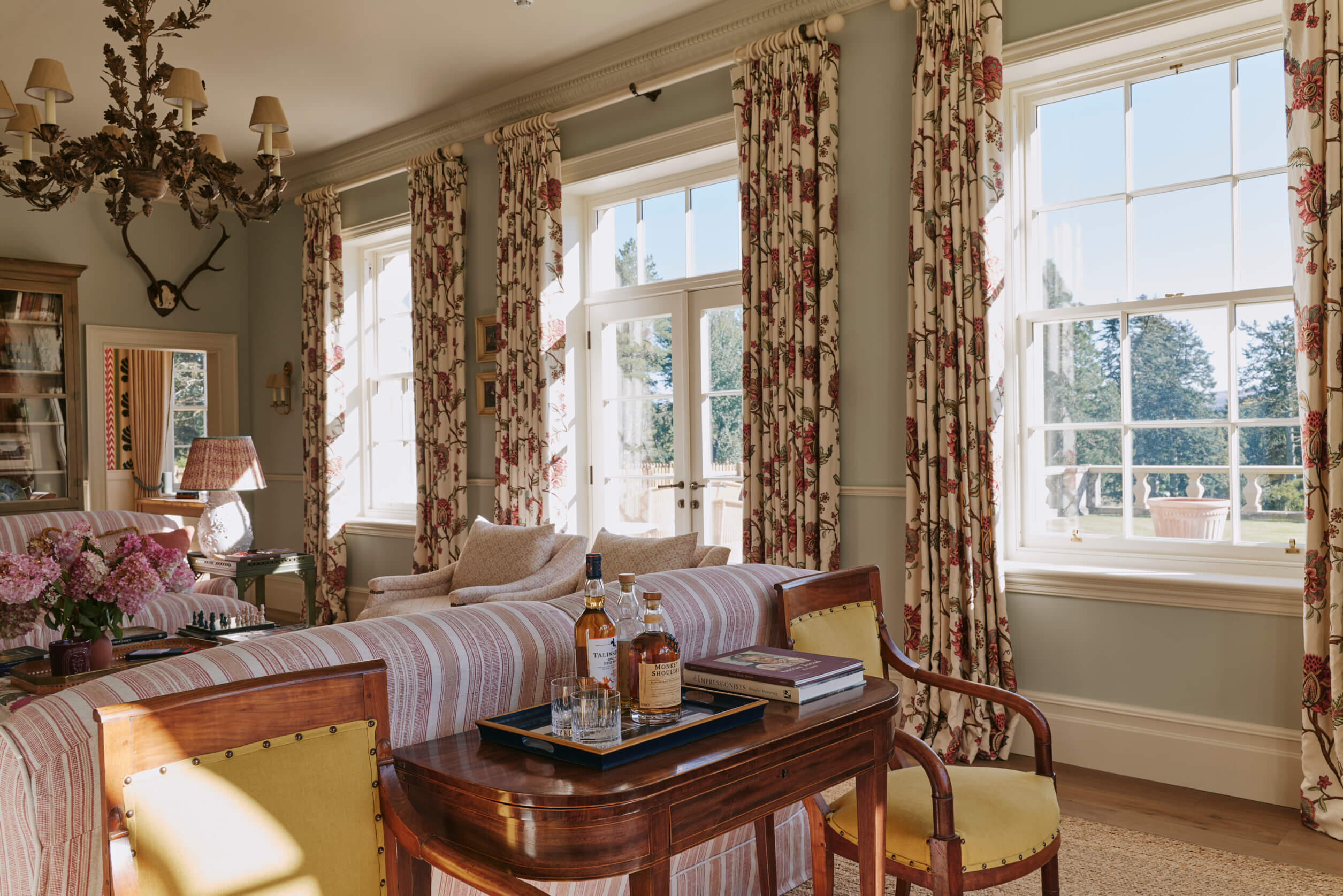 Sims Hilditch Scottish Estate Drawingroom 2