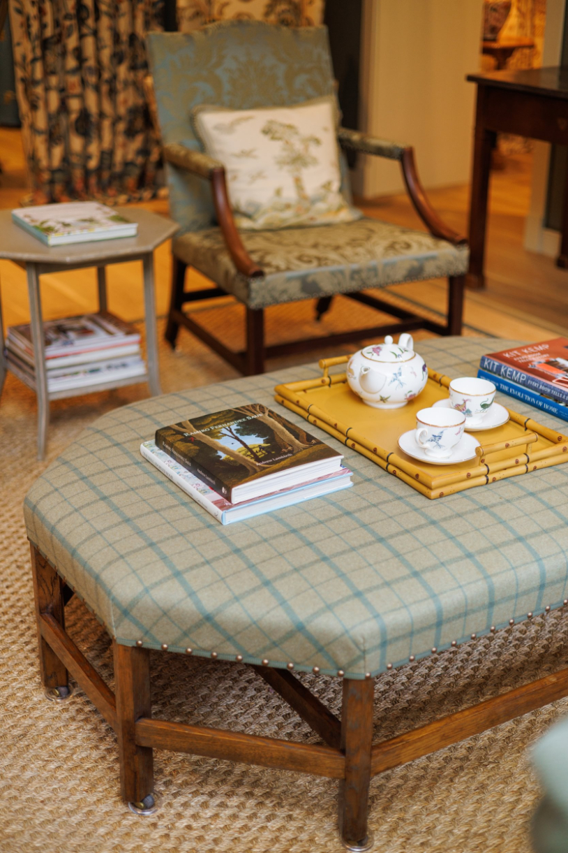 sims-hilditch-interior-design-chelsea-textiles-coffee-table-portrait