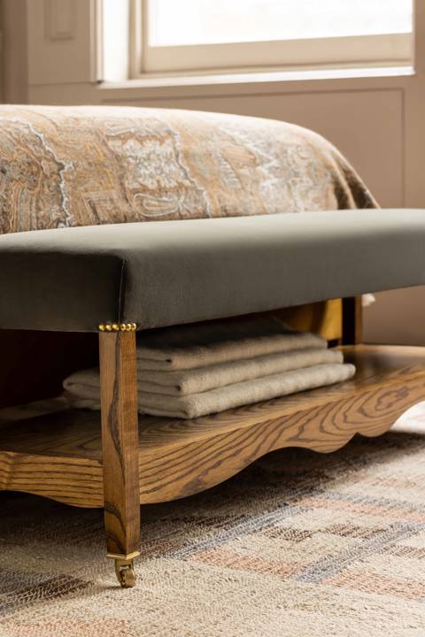 SIMS HILDITCH BEDROOM COLLECTION BENCH 007