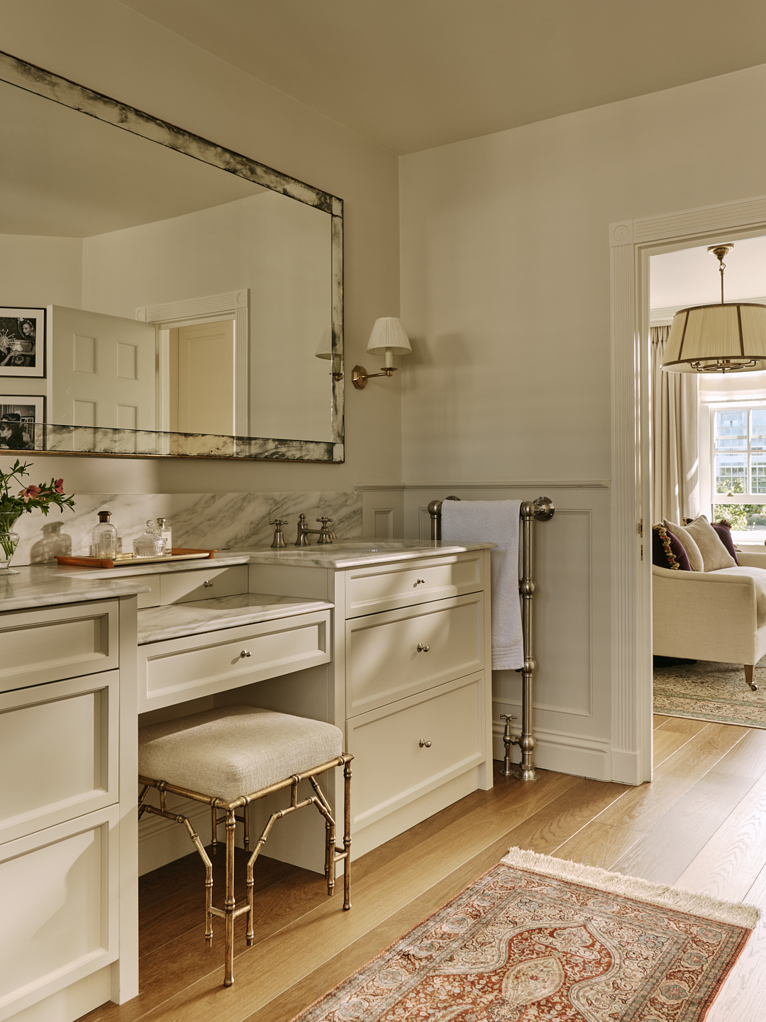 Dressing Area Of Bathroom In Chelsea Townhouse
