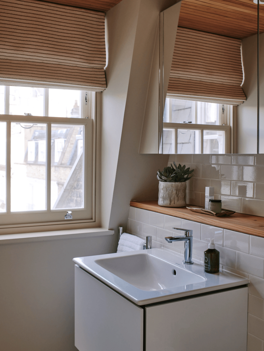 sims-hilditch-kensington-mews-house-london-basin-portrait