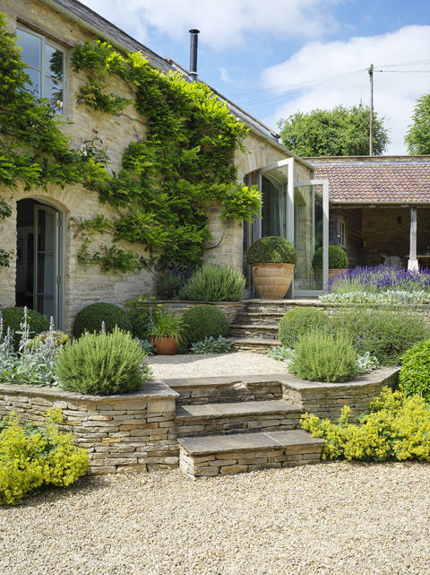 210713 SH TOSH 0431 Webres