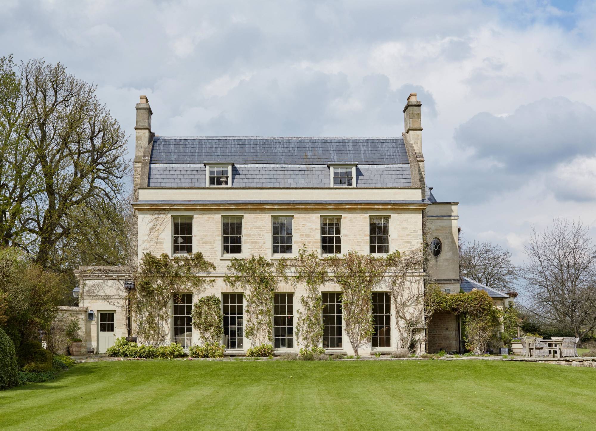 How To Design A Home With Georgian Architecture (2) (1)