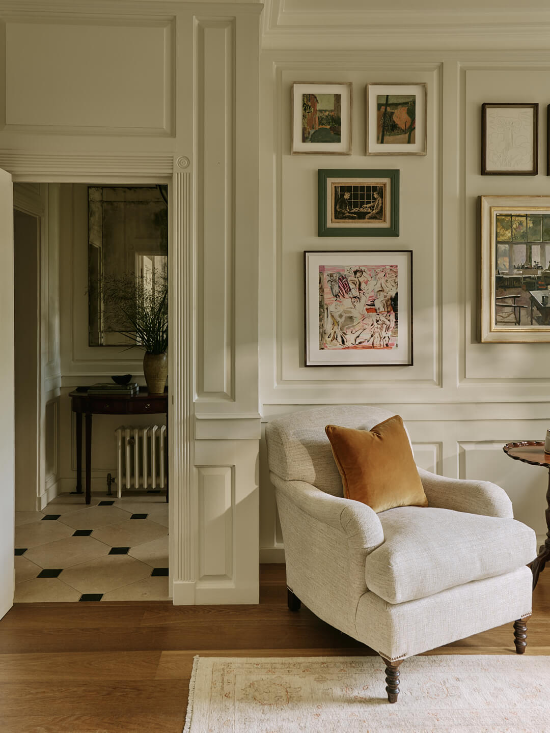 Sims Hiditch Chelsea Town House View From Hallway To Sitting Area In Chelsea Townhouse