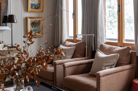 Sims Hilditch Swiss Chalet In The Alps(29)