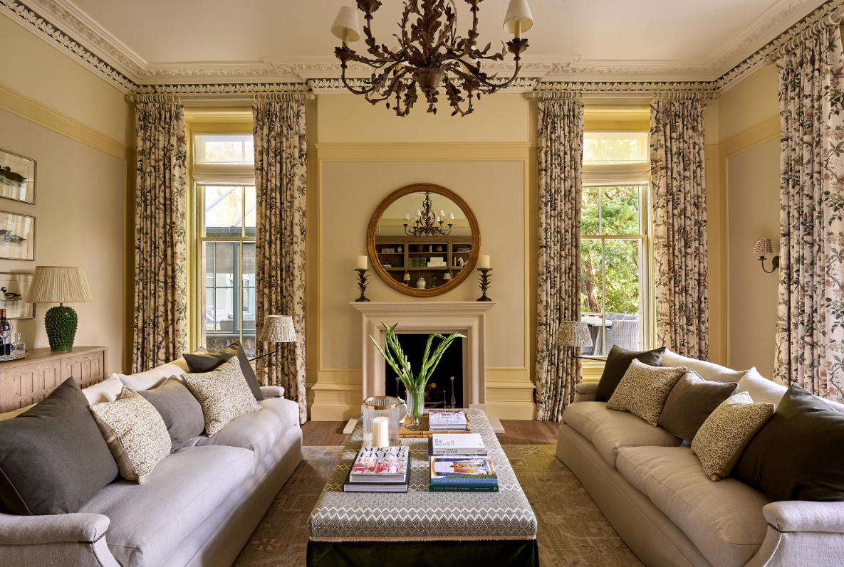 sims-hilditch-interior-design-aberdeen-family-home-sitting-room-mirror-sofas-landscape