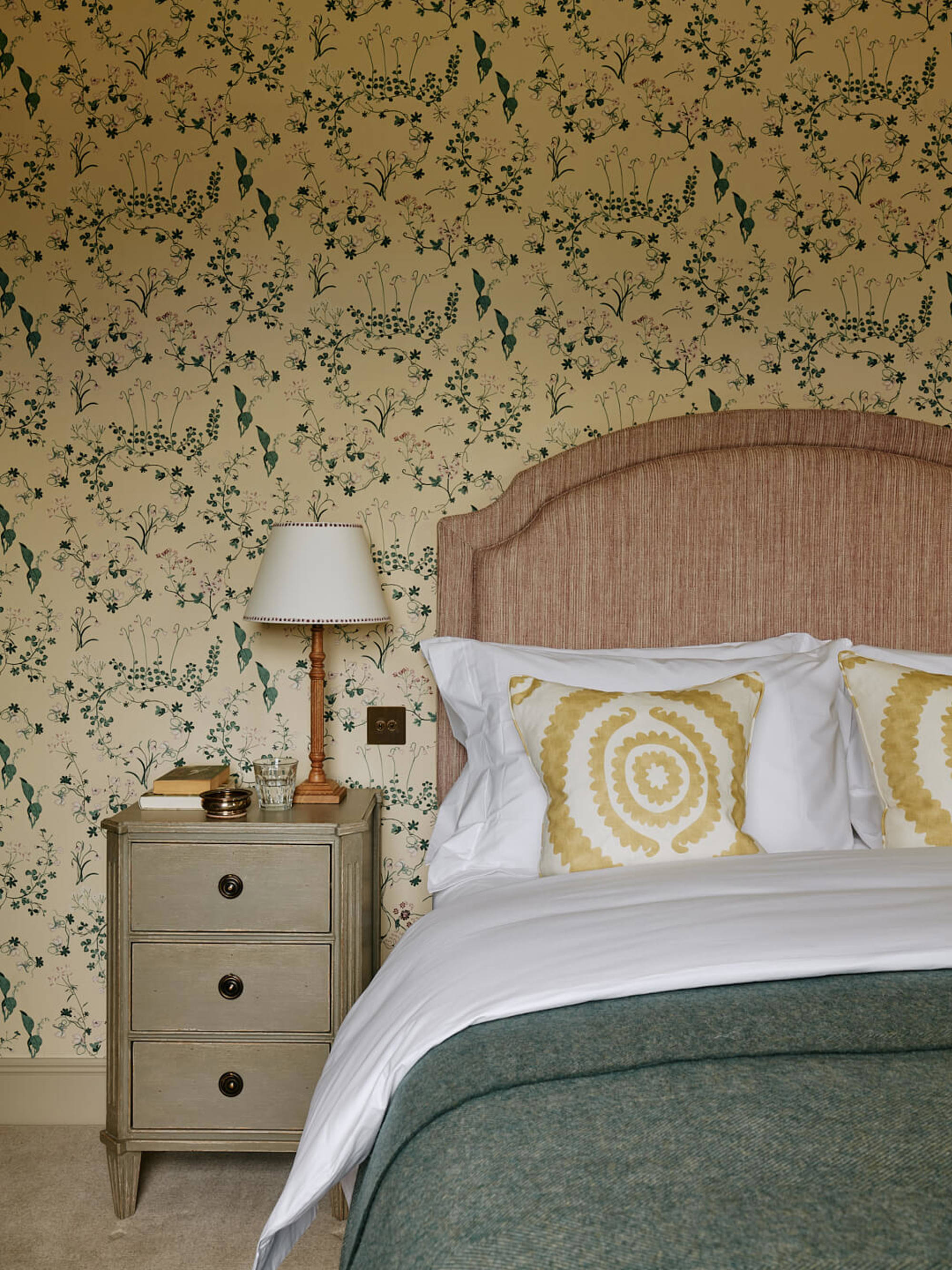 Shot 32 1023 Rt Resized