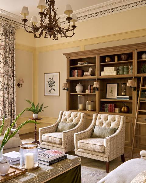 SIMSHILDITCH MIKEGARLICK 17OCT2024 67052 B