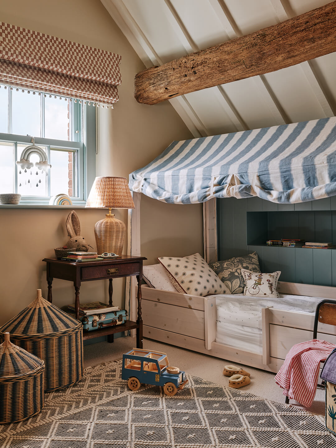 Sims Hilditch Warwickshire Family Home Childrens Bedroom