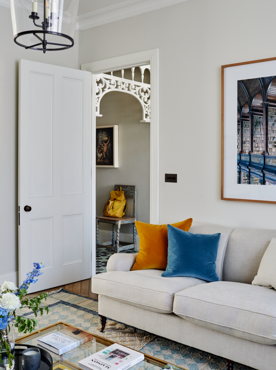 Sims Hilditch Interior Design Notting Hill Townhouse Sitting Room Doorway