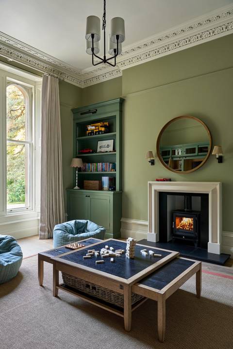 SIMSHILDITCH MIKEGARLICK 17OCT2024 66719 B