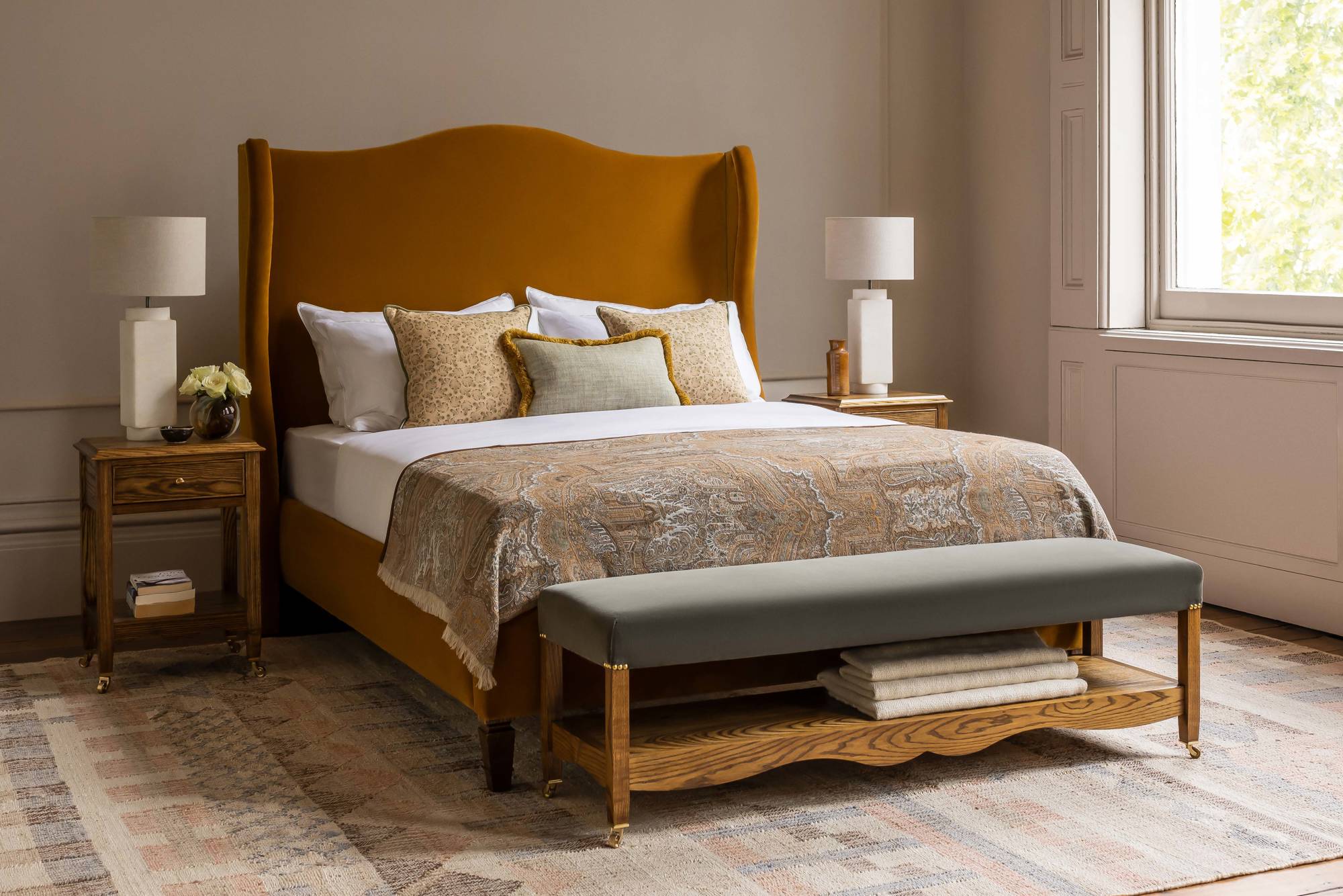 SIMS HILDITCH BEDROOM COLLECTION BED 024 2