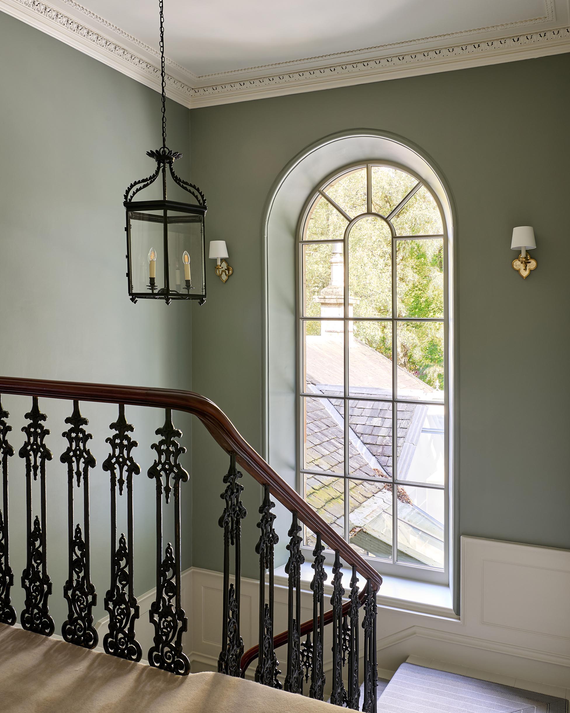 SIMSHILDITCH MIKEGARLICK 17OCT2024 66914 B