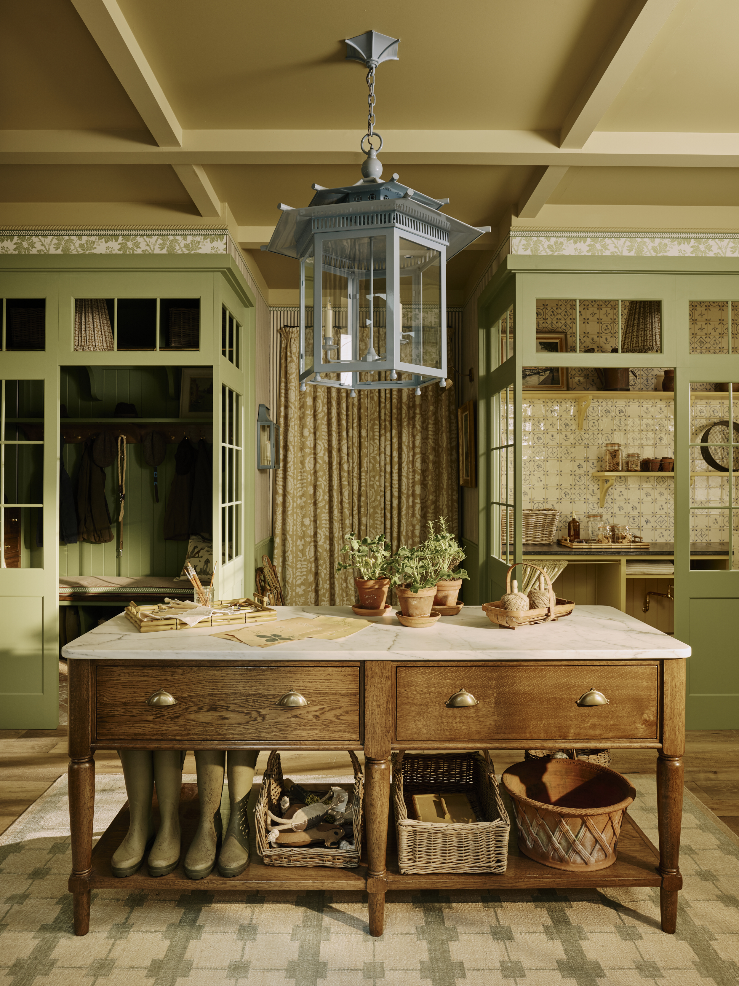 Wowhouse 2025 Sims Hilditch Courtyard Room By Emma Sims Hilditch Photo James Mcdonald (1)