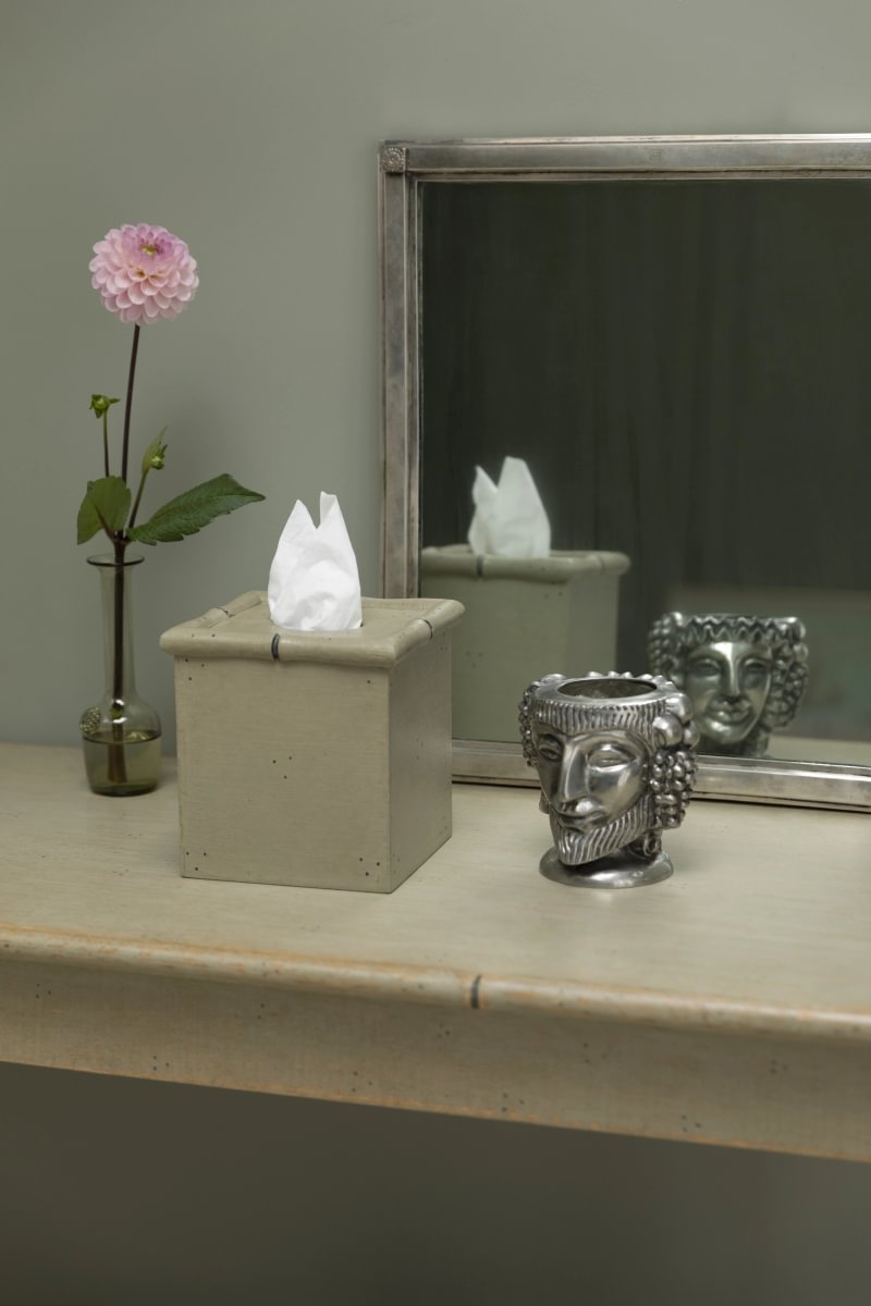 sims-hilditch-chelsea-textiles-showroom-new-york-usa-small-tissue-box