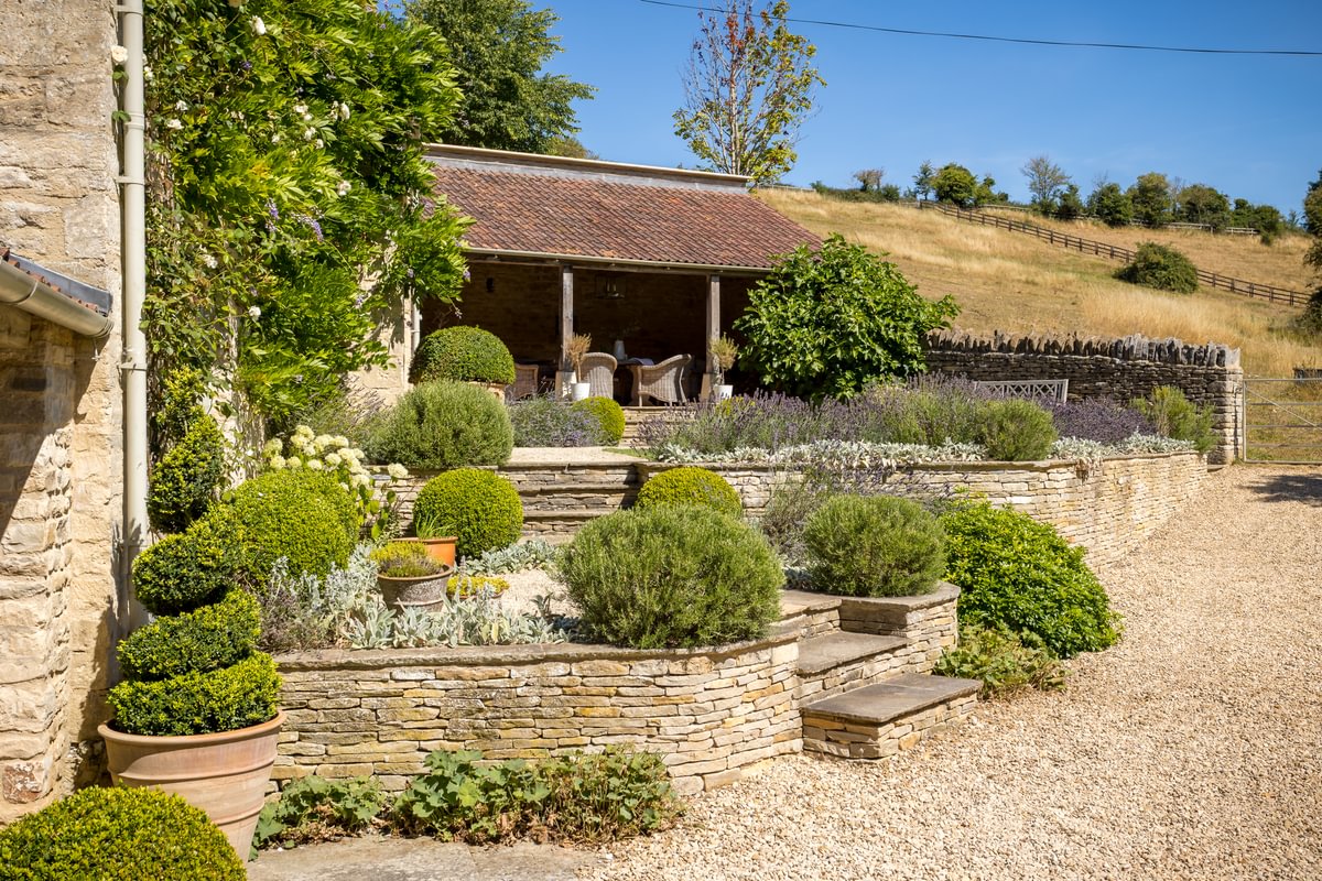 Sims Hilditch Interior Design Wiltshire Barn Conversion Garden