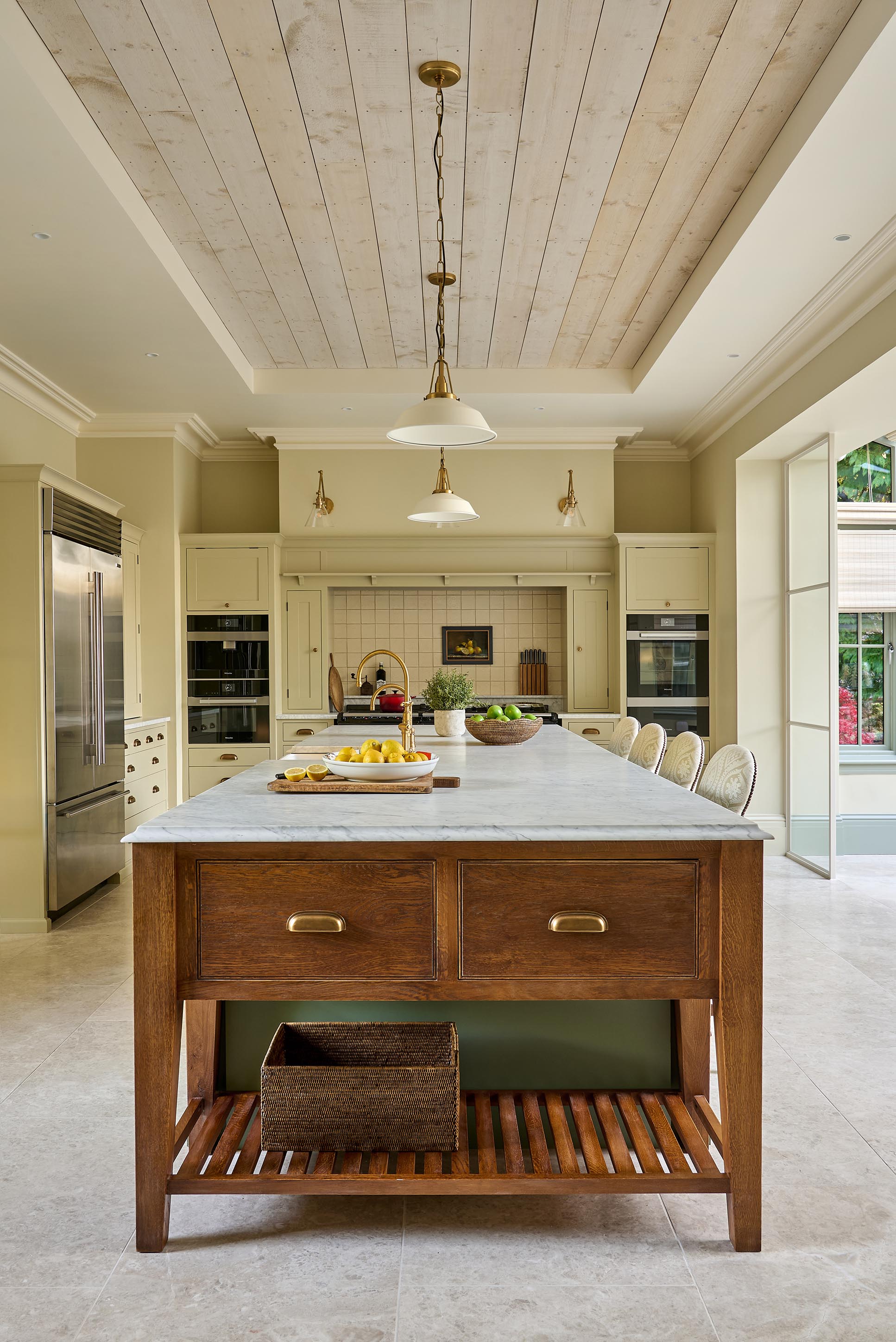 sims-hilditch-interior-design-aberdeen-family-home-kitchen-island-wood-portrait