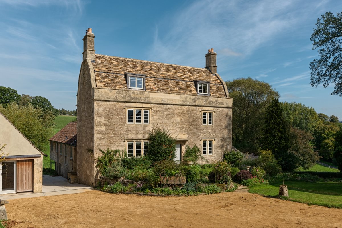 sims-hilditch-interior-designer-jamie's-farm-project
