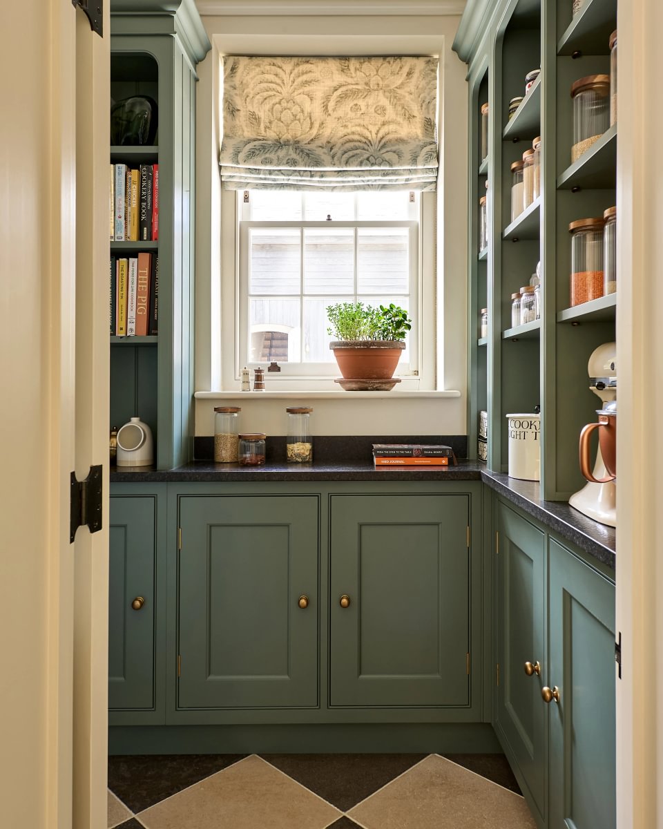Sims Hilditch Interior Design Oxfordshire Country Home Pantry
