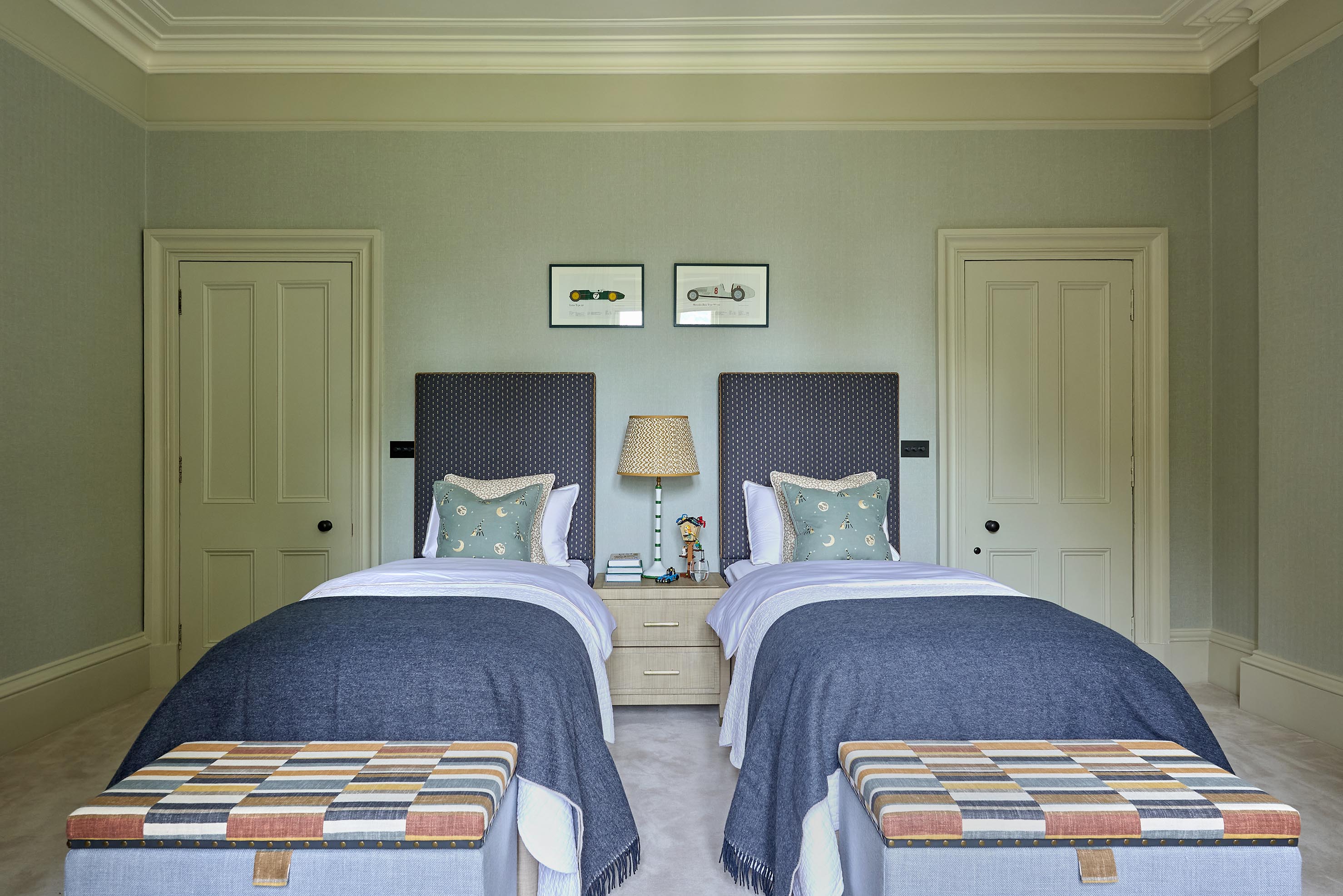 SIMSHILDITCH MIKEGARLICK 16OCT2024 66506