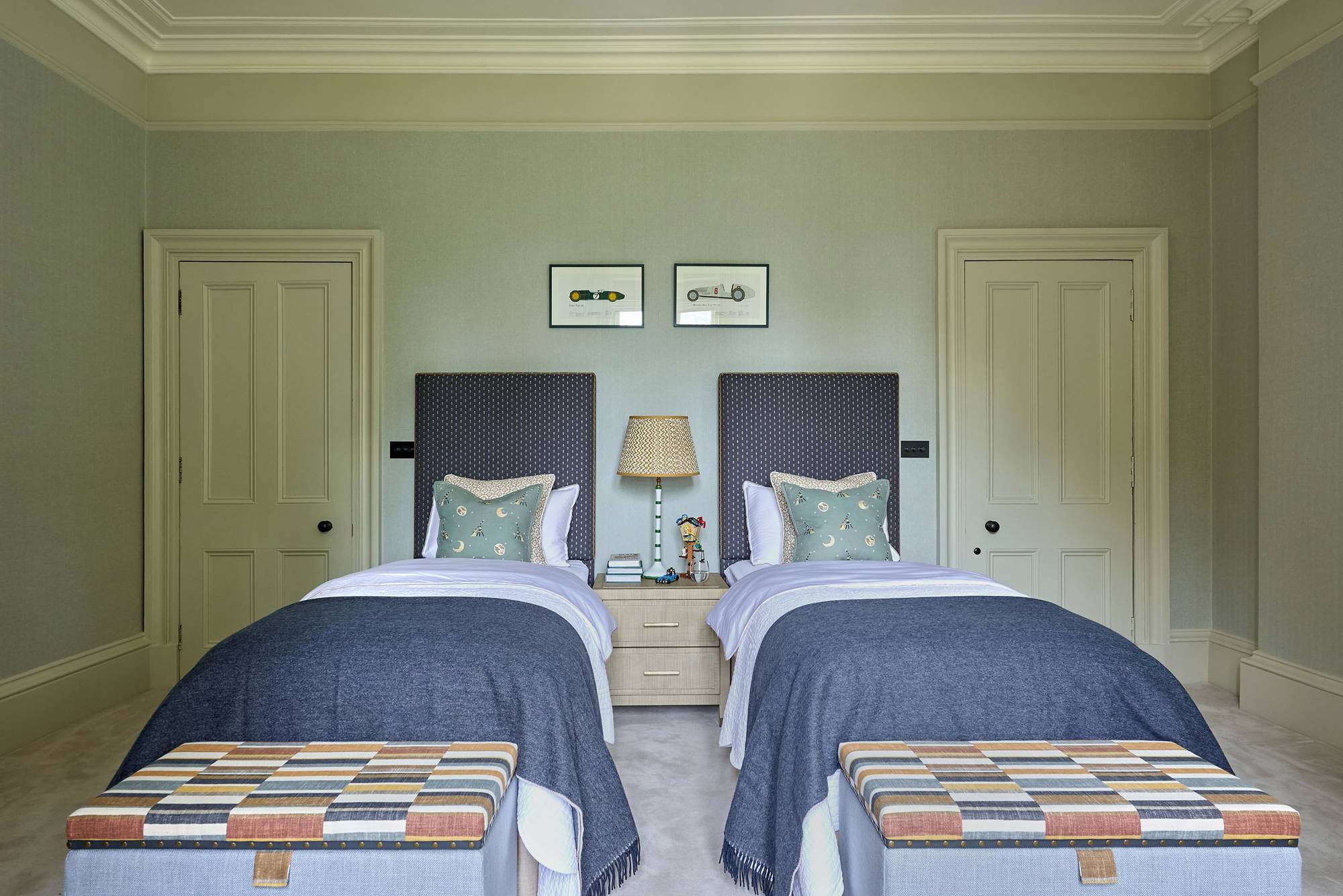 SIMSHILDITCH MIKEGARLICK 16OCT2024 66506