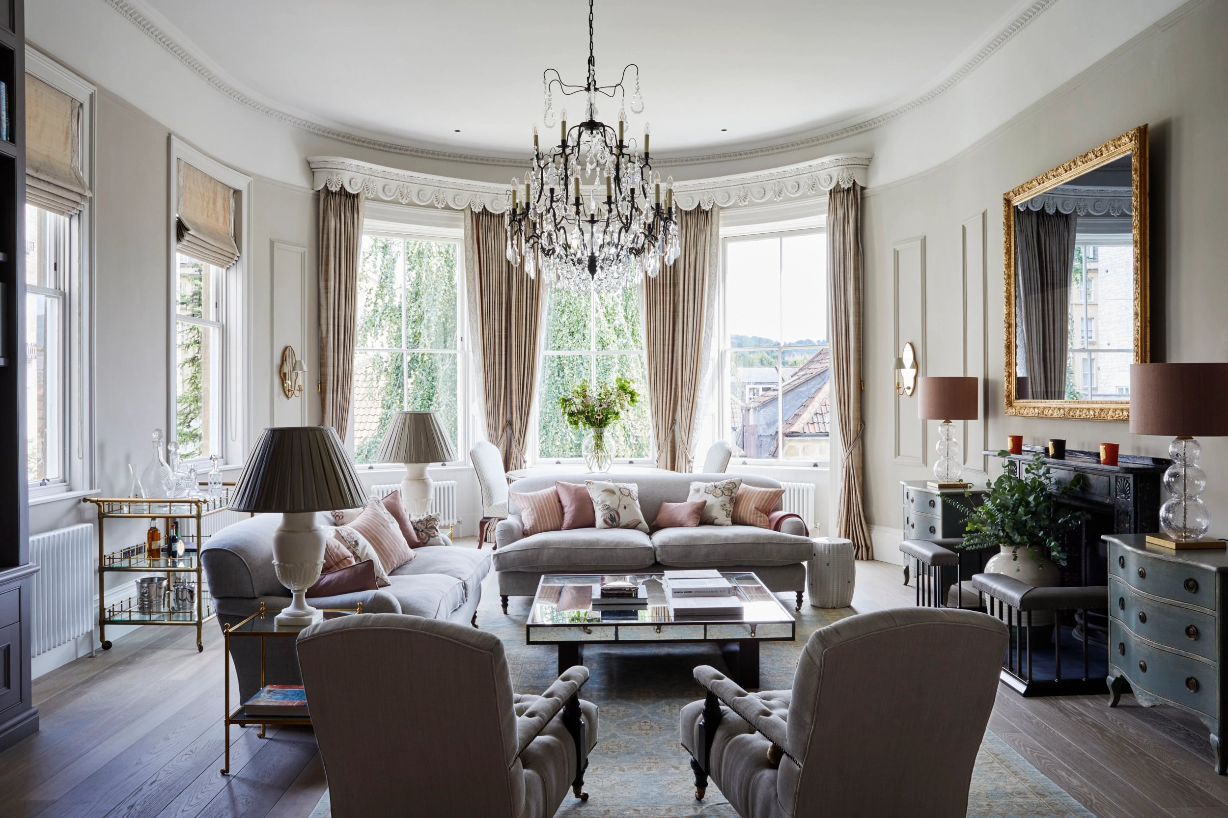 Sims Hilditch Interior Design Grade I Regency Townhouse Sitting Room Chandelier