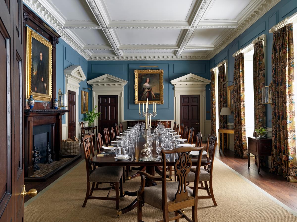 Sims Hilditch Interior Design Dining Room With Blue Walls