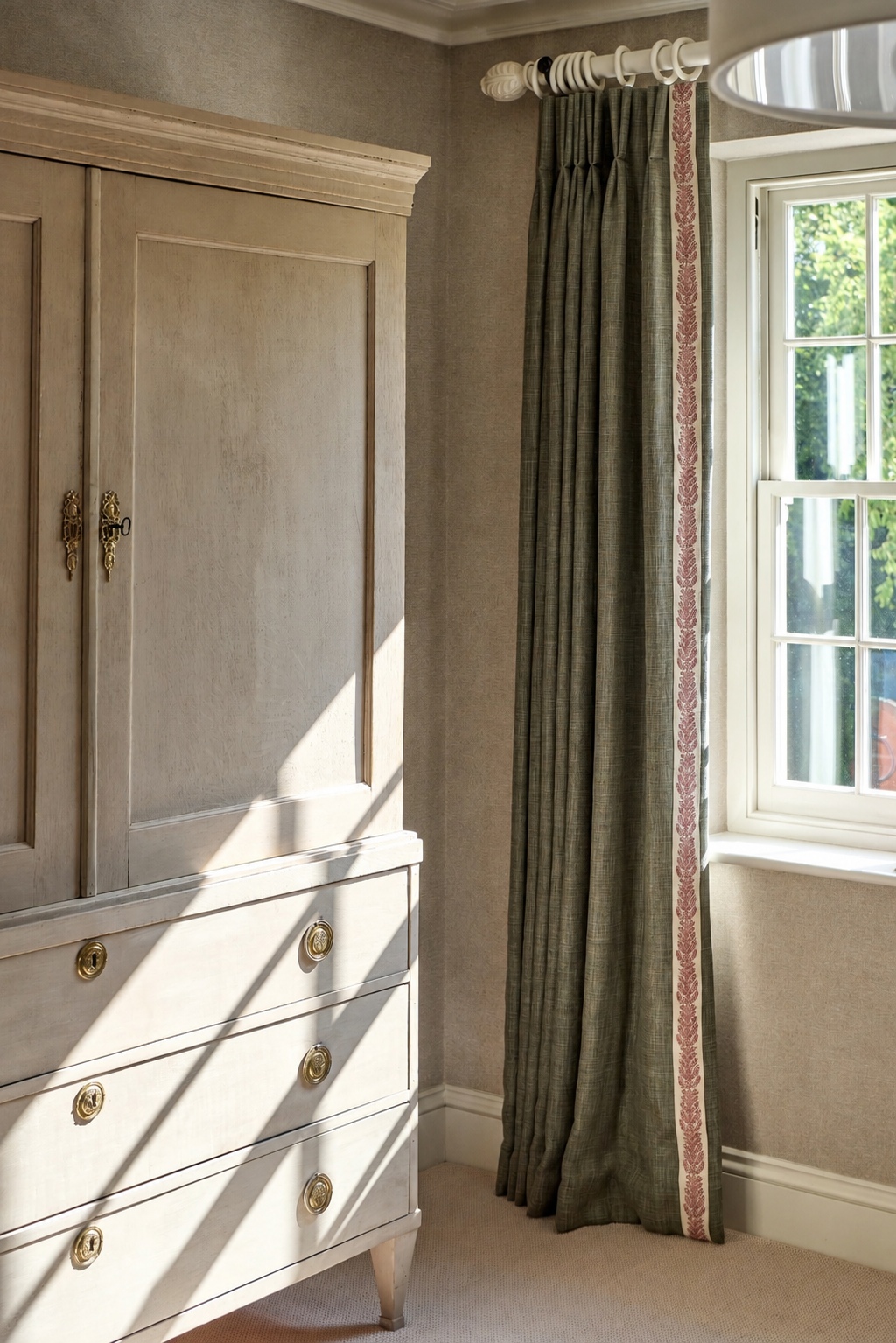 Sims Hilditch Oxfordshire Country Home With Light Shining Through Windows