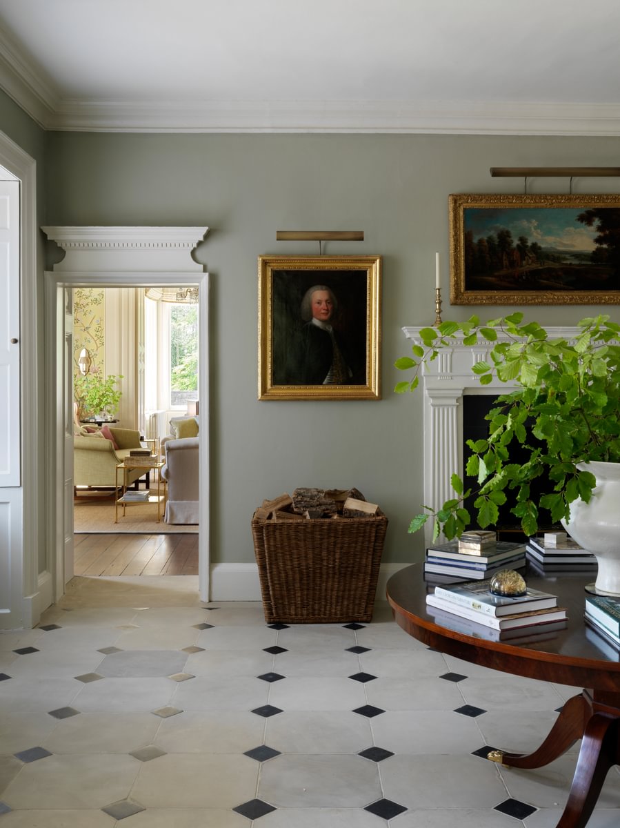 sims-hilditch-interior-design-english-country-estate-hallway